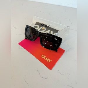 BRAND NEW QUAY BLACK YADA YADA SUNGLASSES & CASE